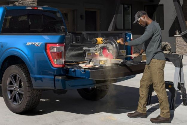 Ford-Power-Onboard-saw.png
